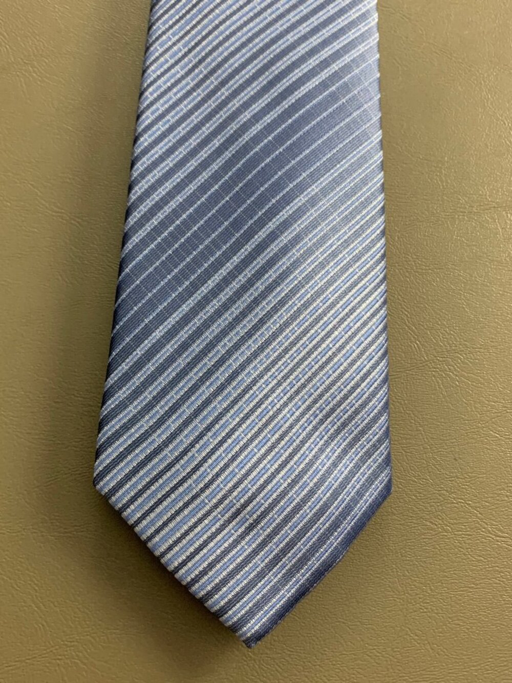 Perry Ellis Men's 3'' 100% Polyester Neck Tie, Periwinkle Blue Pearce Stripe